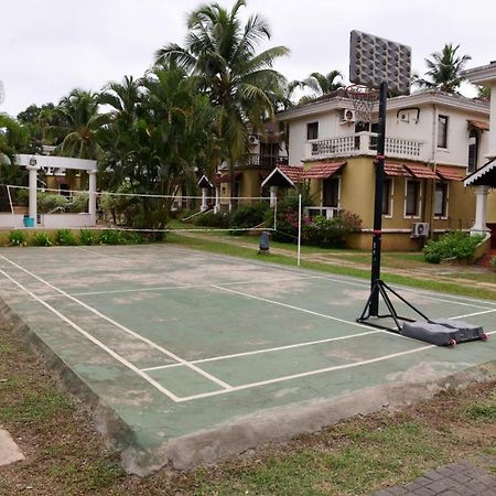 White Square Nirvana, Parra Mapusa Exterior photo