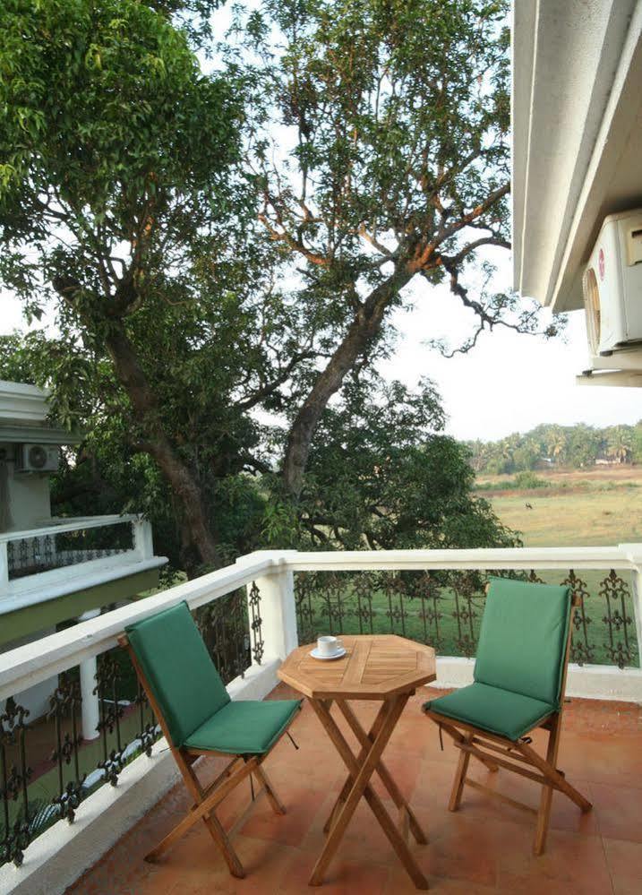 White Square Nirvana, Parra Mapusa Exterior photo
