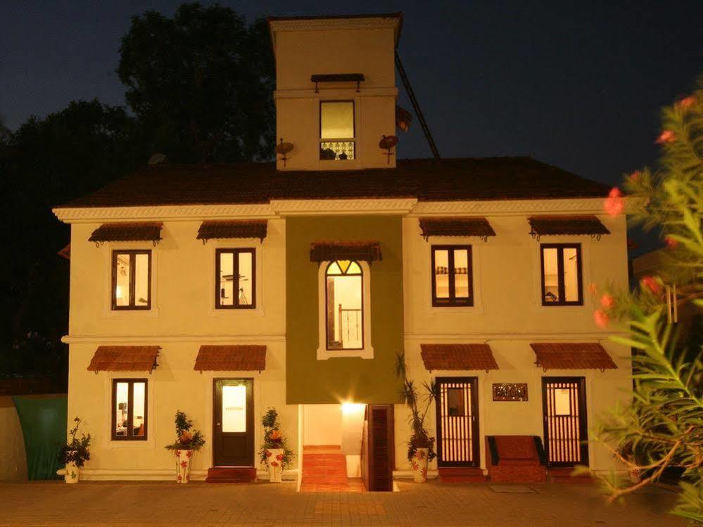 White Square Nirvana, Parra Mapusa Exterior photo