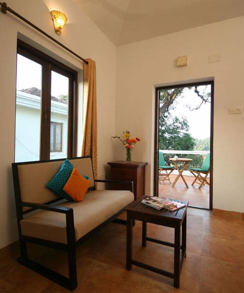 White Square Nirvana, Parra Mapusa Exterior photo