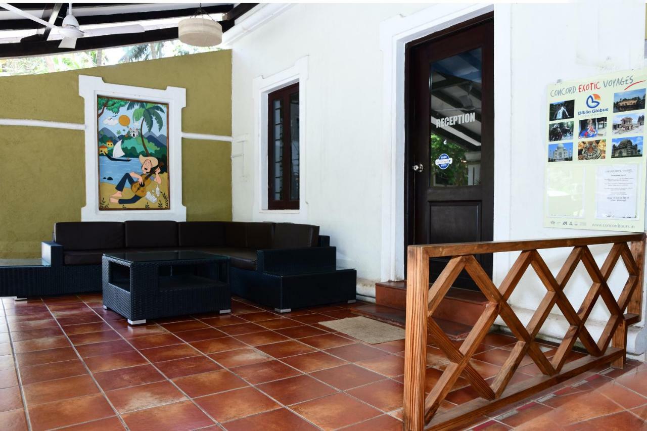 White Square Nirvana, Parra Mapusa Exterior photo